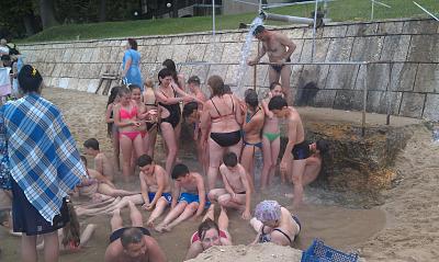     
:   -  .jpg
: 808
:	99.0 
ID:	1150