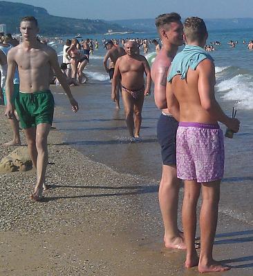     
:   -  .jpg
: 793
:	93.0 
ID:	1151